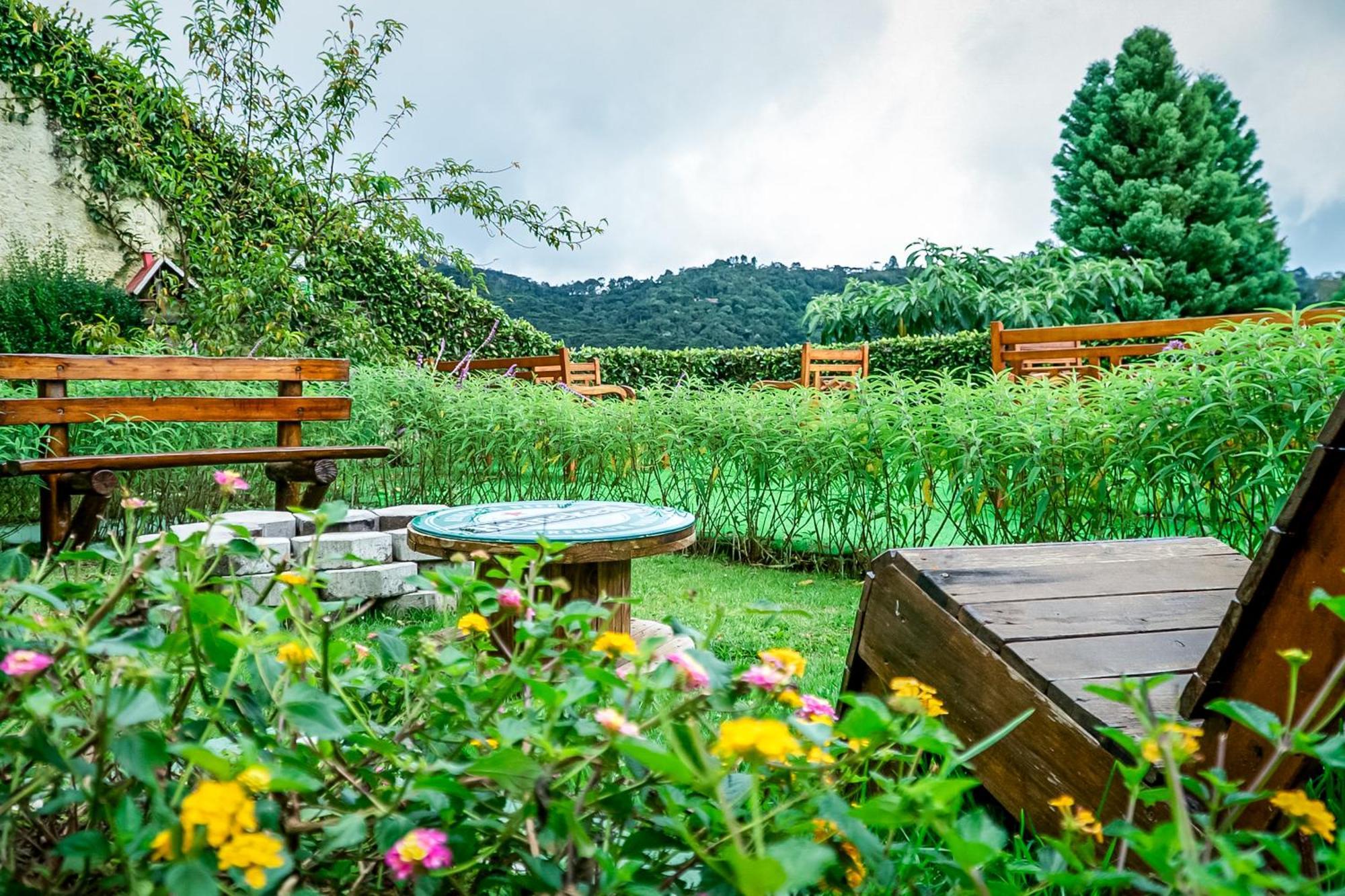 Velinn Pousada Casa De Campos Mountain House กังโปสดูจอร์เดา ภายนอก รูปภาพ
