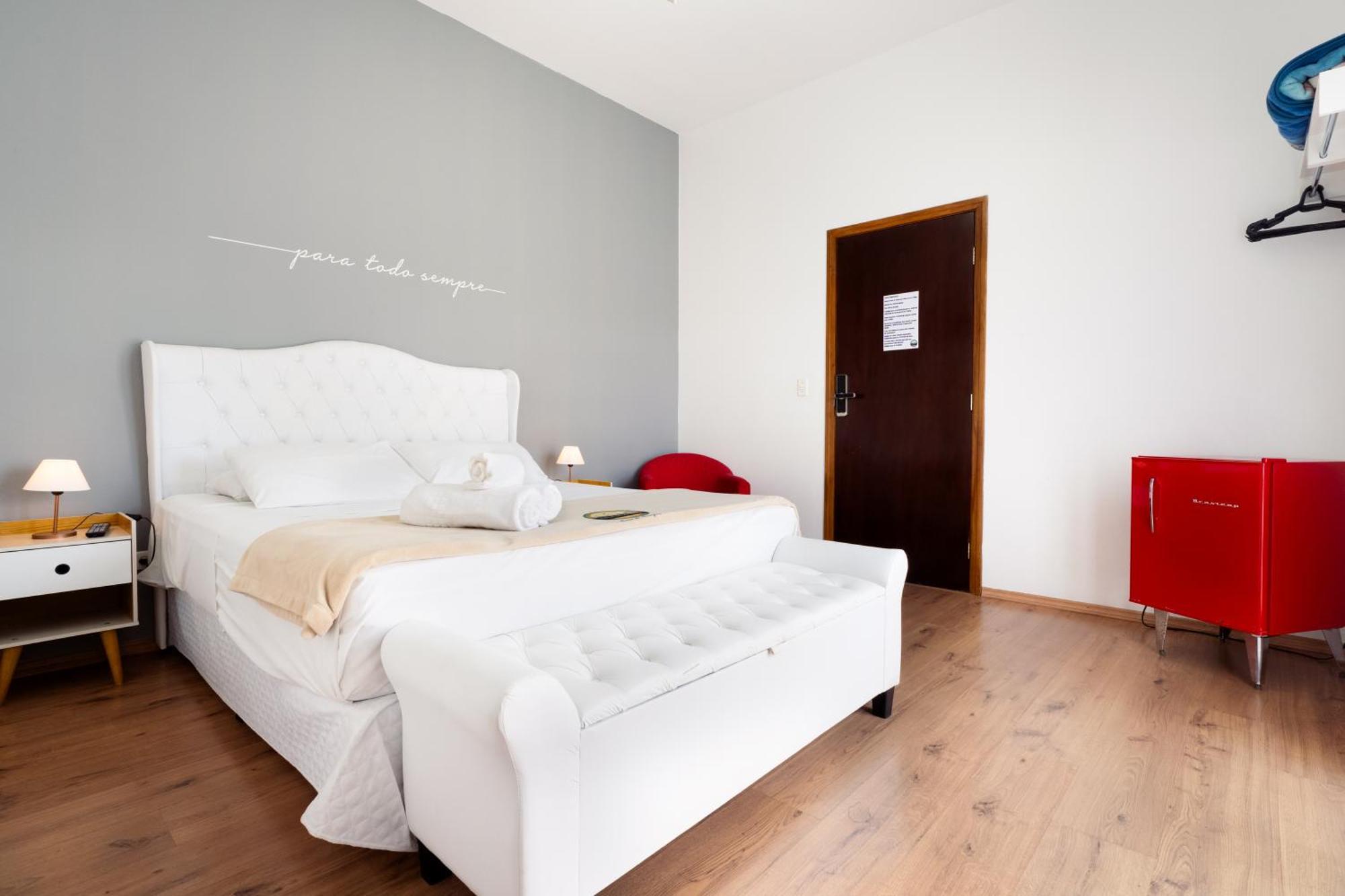 Velinn Pousada Casa De Campos Mountain House กังโปสดูจอร์เดา ห้อง รูปภาพ